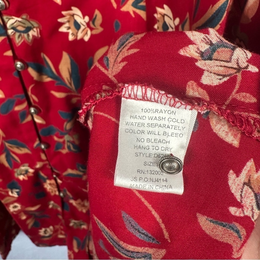 Entro Soft Red Floral Bell Sleeves Dress Large - Picture 5 of 7